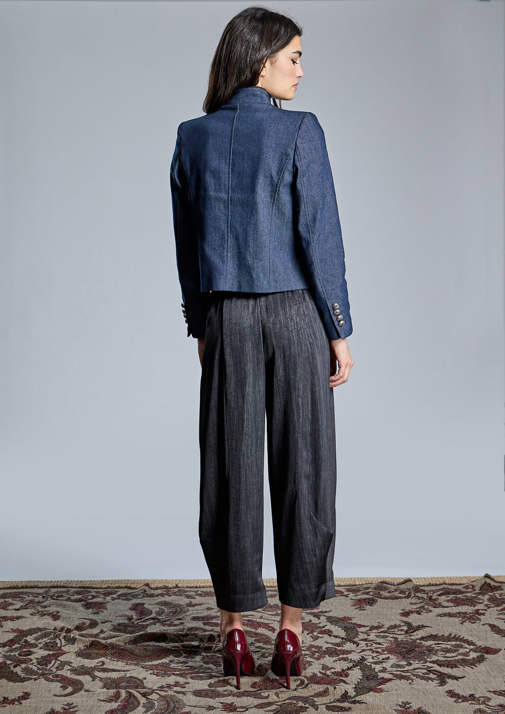 Chaqueta ALBA CONDE denim con detalle de alamares