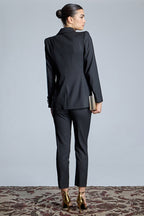Chaqueta ALBA CONDE corte blazer color negro