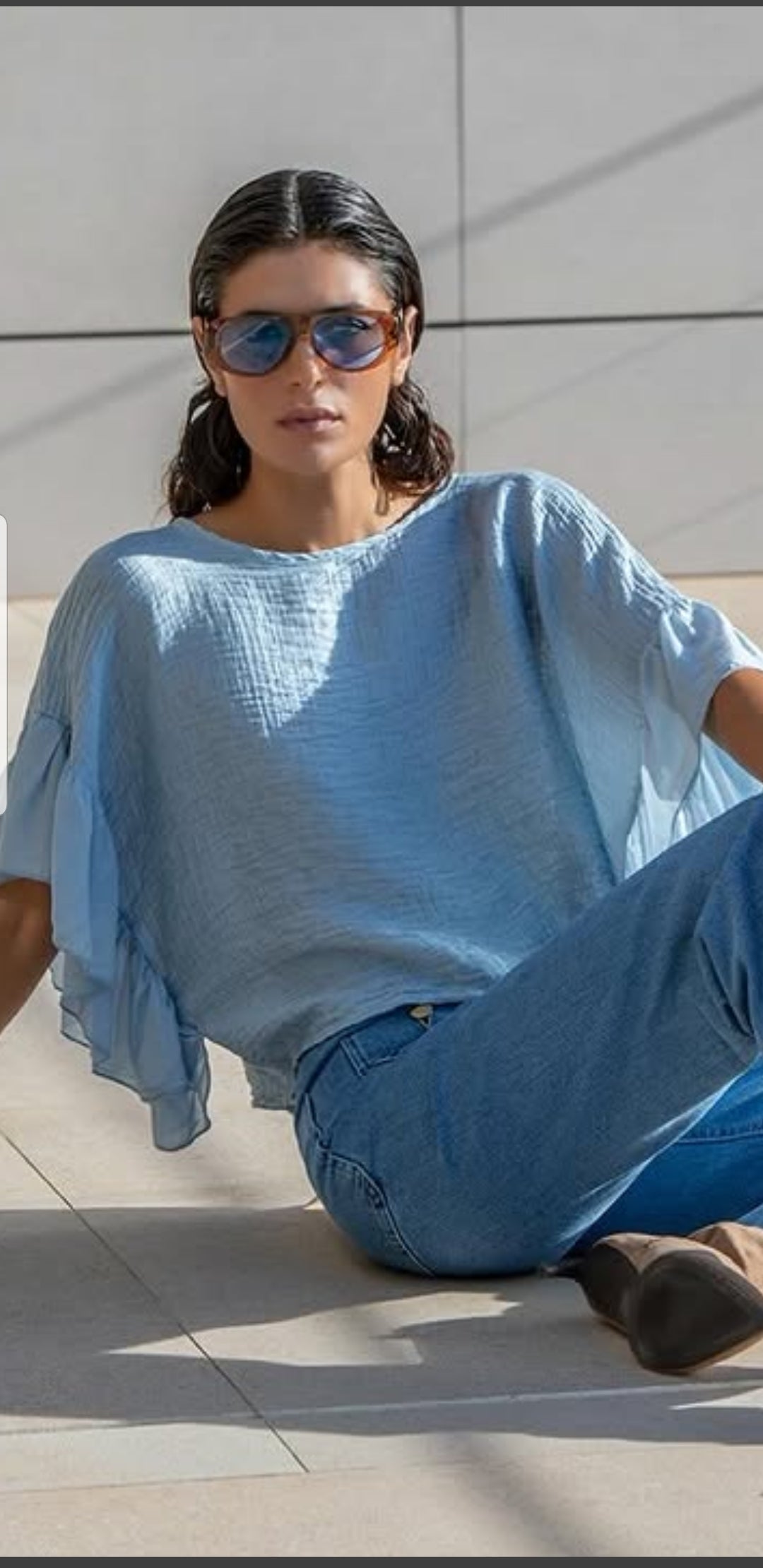 Blusa SEE THE MOON en lyocell color azul