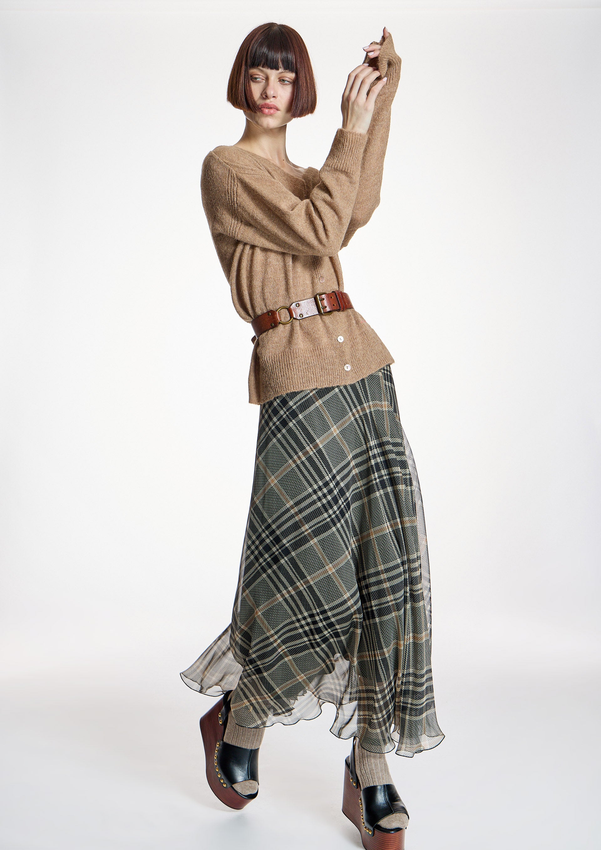 Falda ALBA CONDE de gasa larga