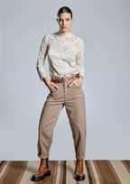 Blusa ALBA CONDE beige con encaje