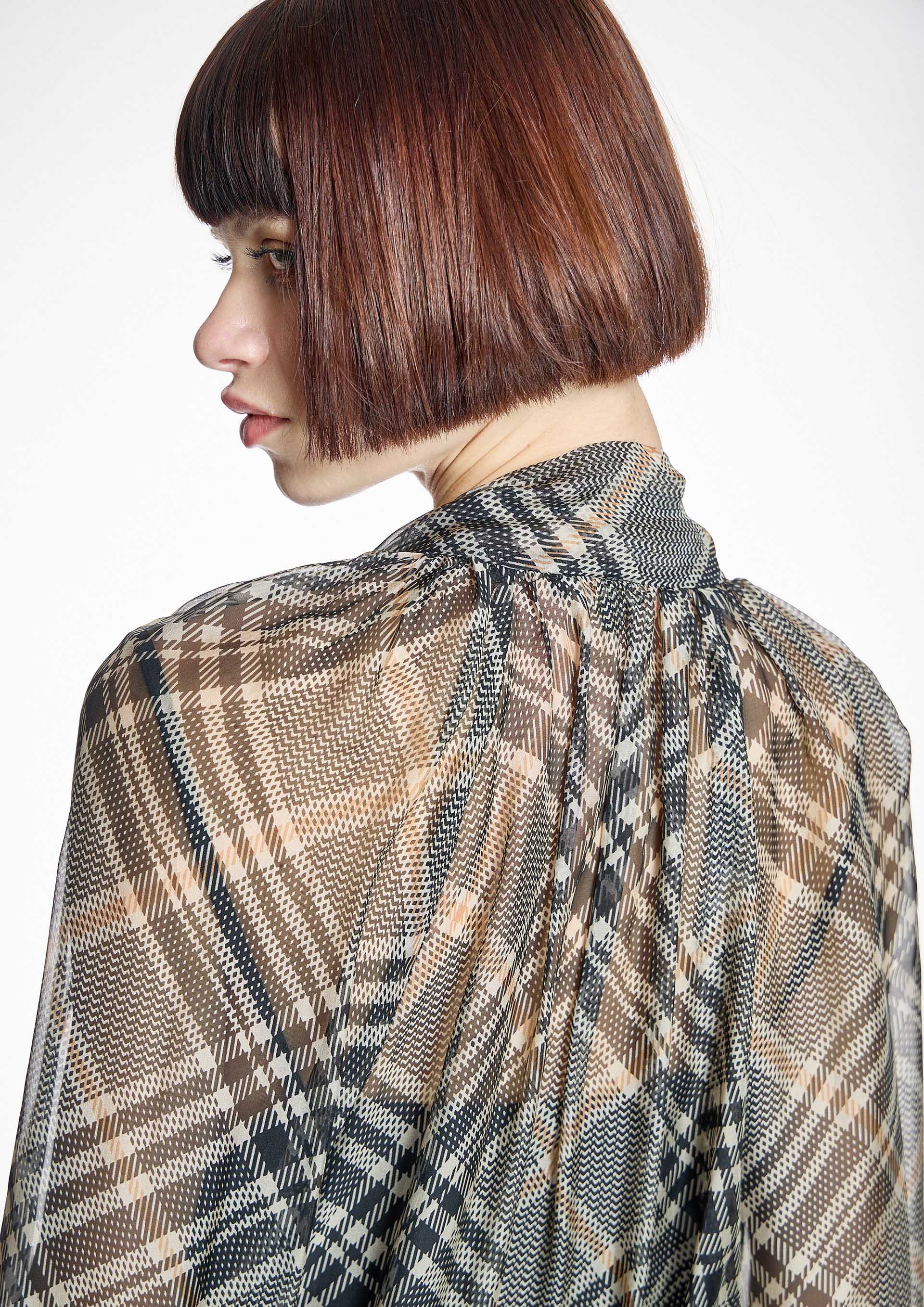 Blusa ALBA CONDE de gasa de cuadros