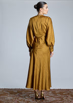 Vestido ALBA CONDE de satén mostaza