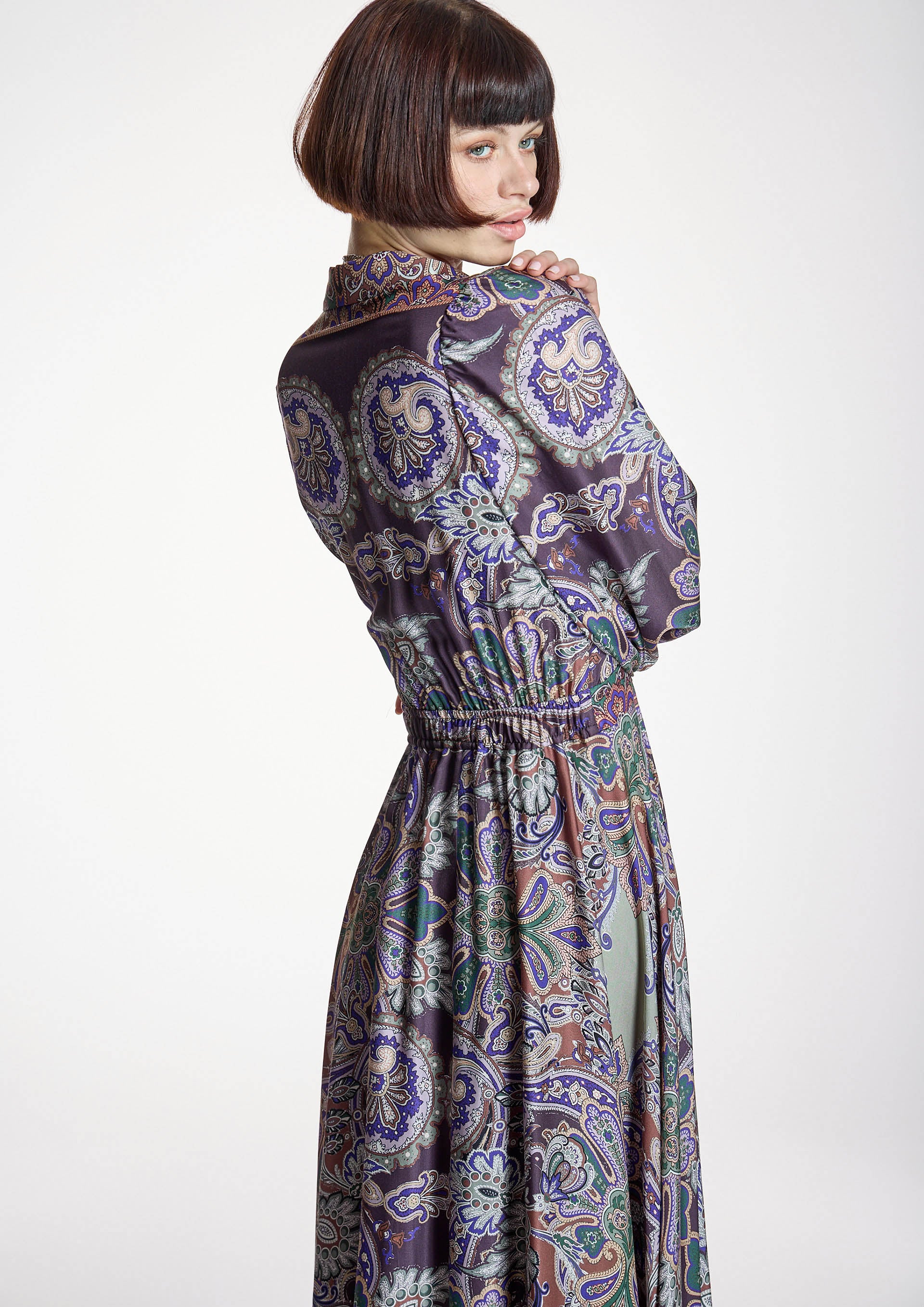 Vestido ALBA CONDE midi corte camisero