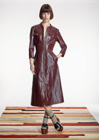 Vestido ALBA CONDE entallado burdeos