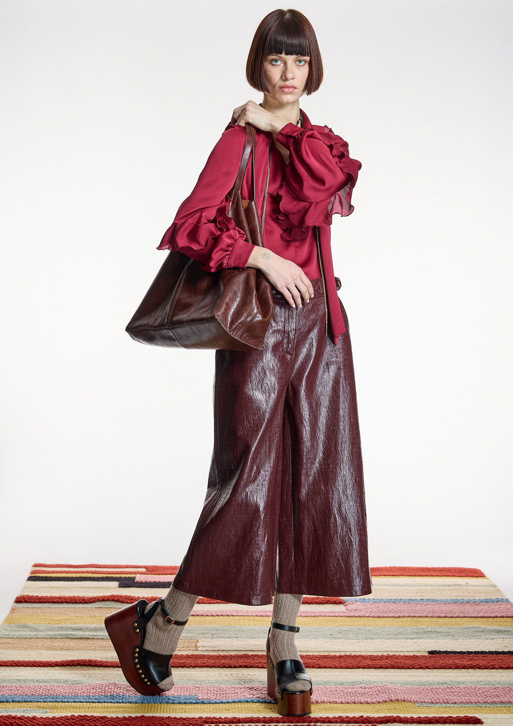 Culotte ALBA CONDE burdeos efecto piel