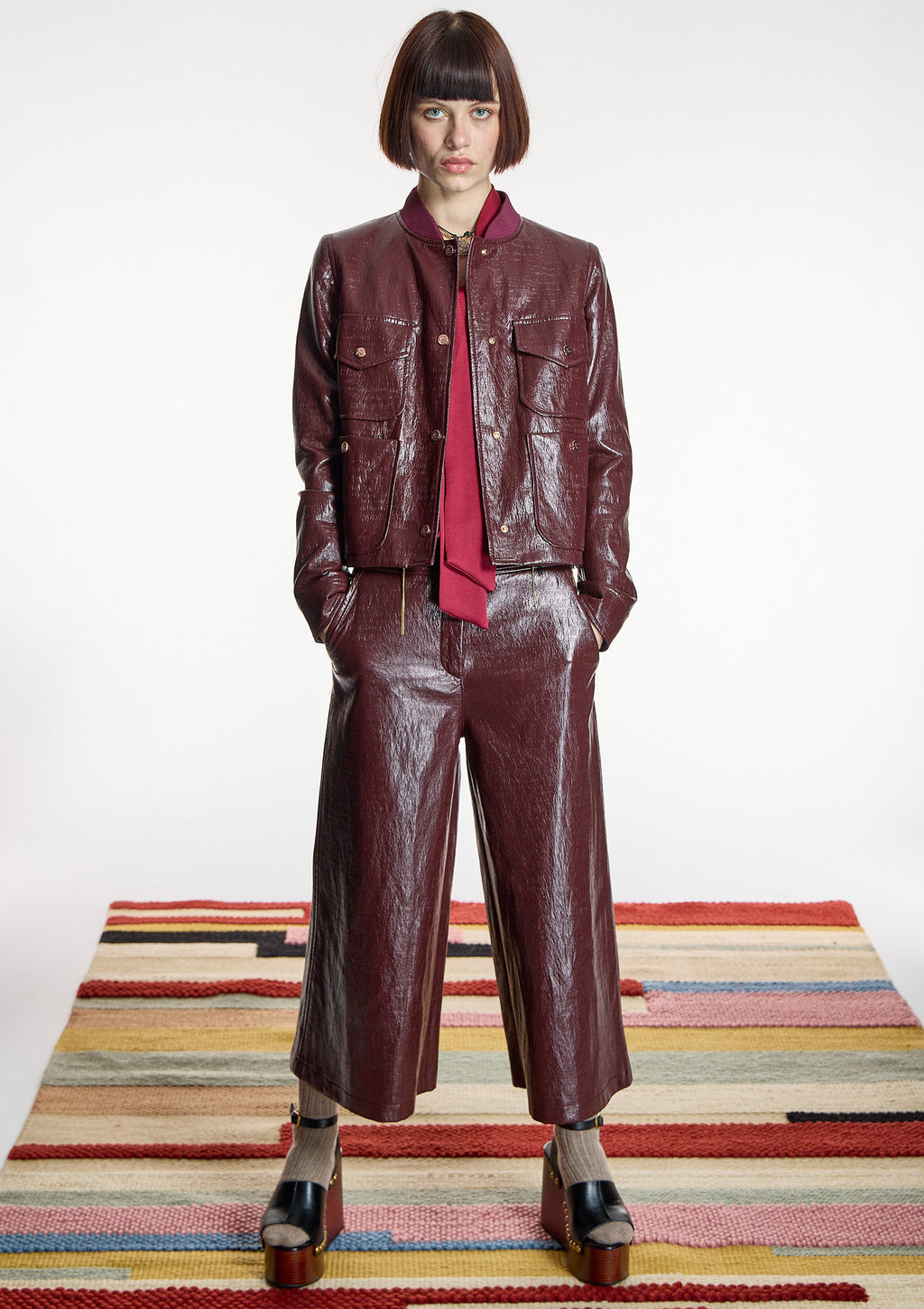 Culotte ALBA CONDE burdeos efecto piel