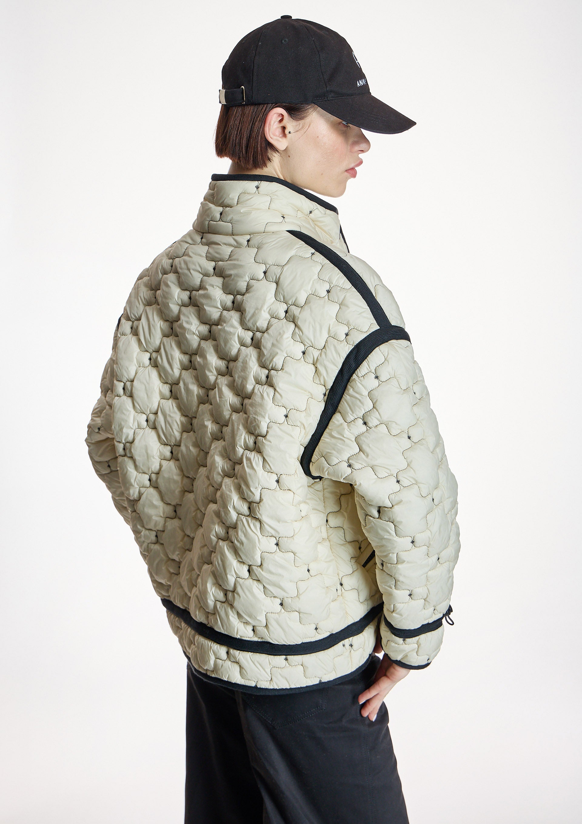 Parka ALBA CONDE acolchada color crudo