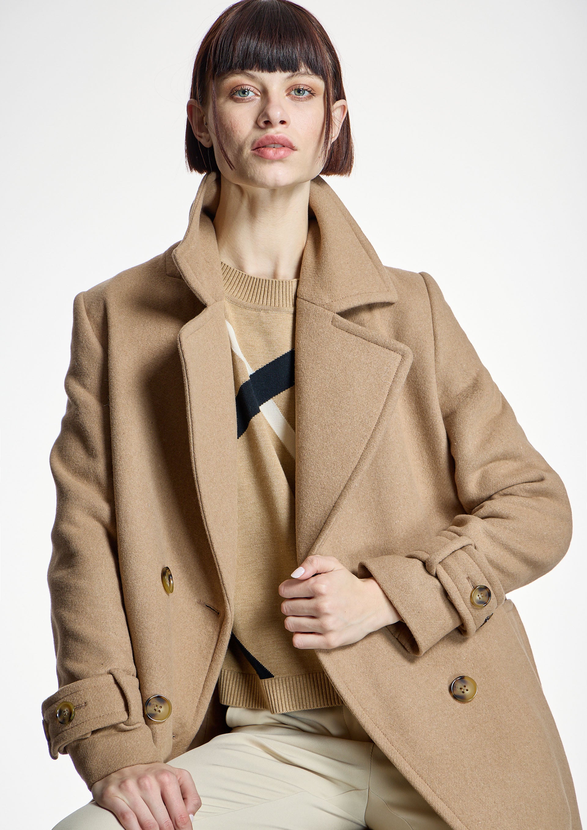 Abrigo ALBA CONDE color camel