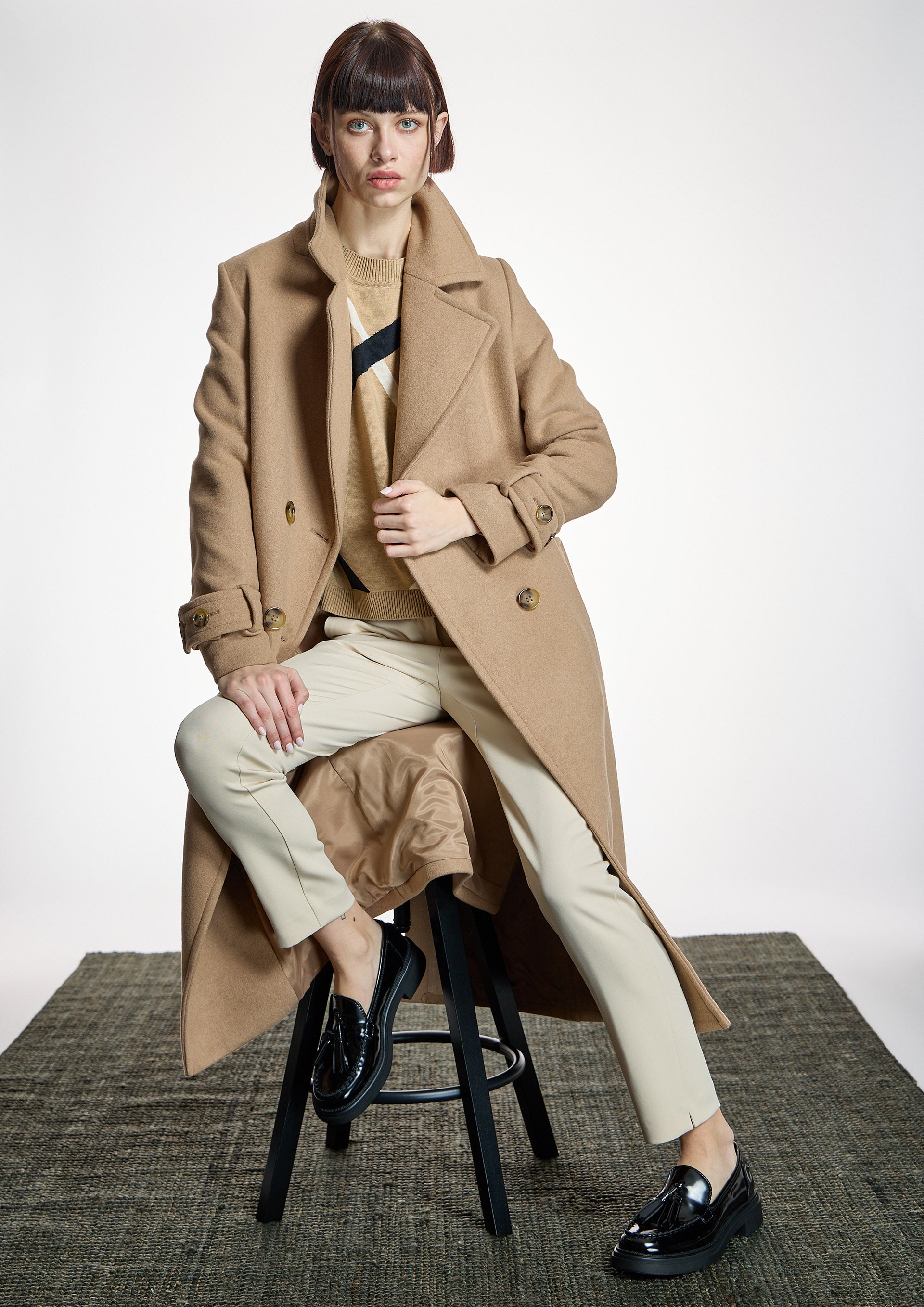 Abrigo ALBA CONDE color camel