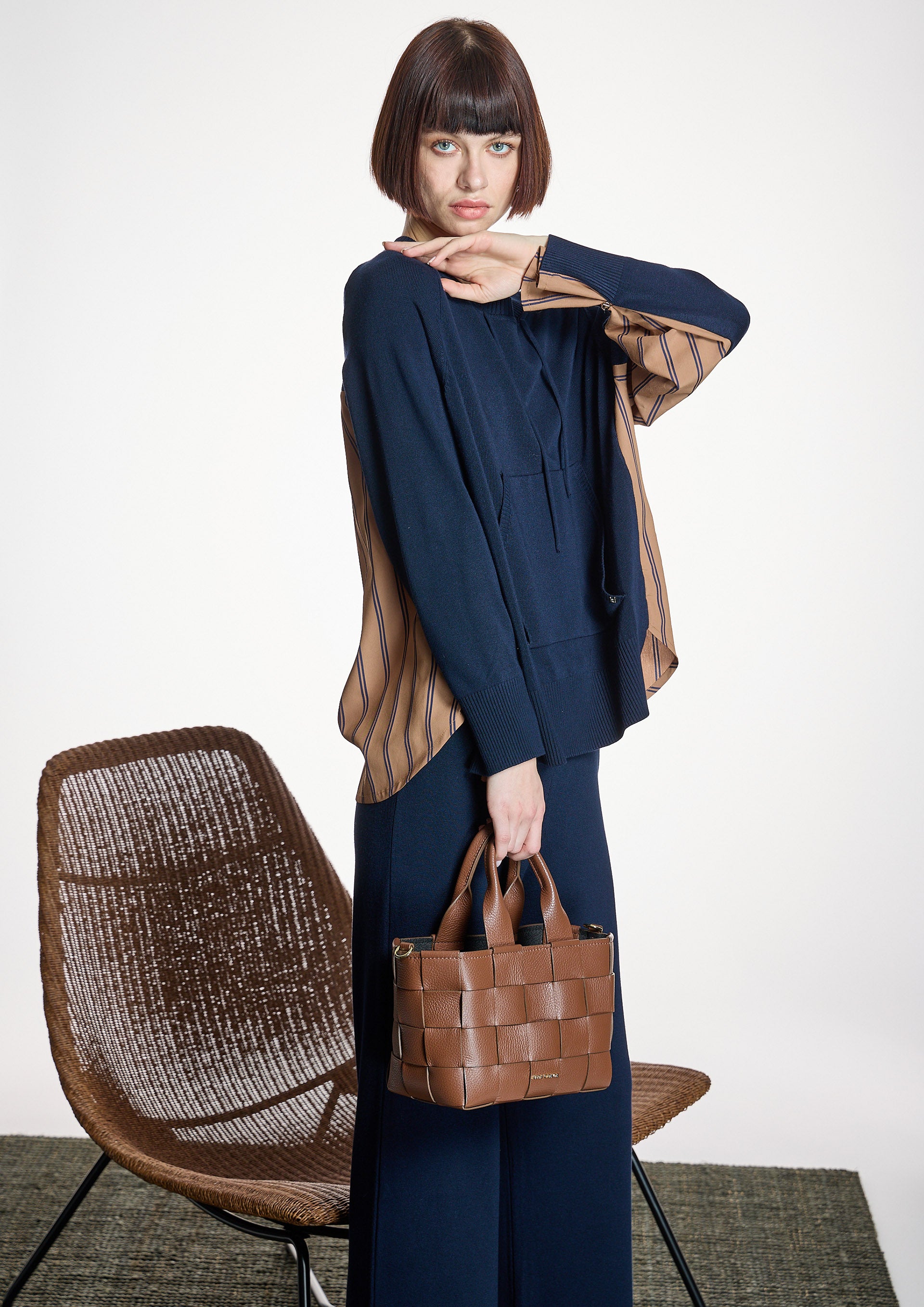 Pantalón ALBA CONDE punto azul marino