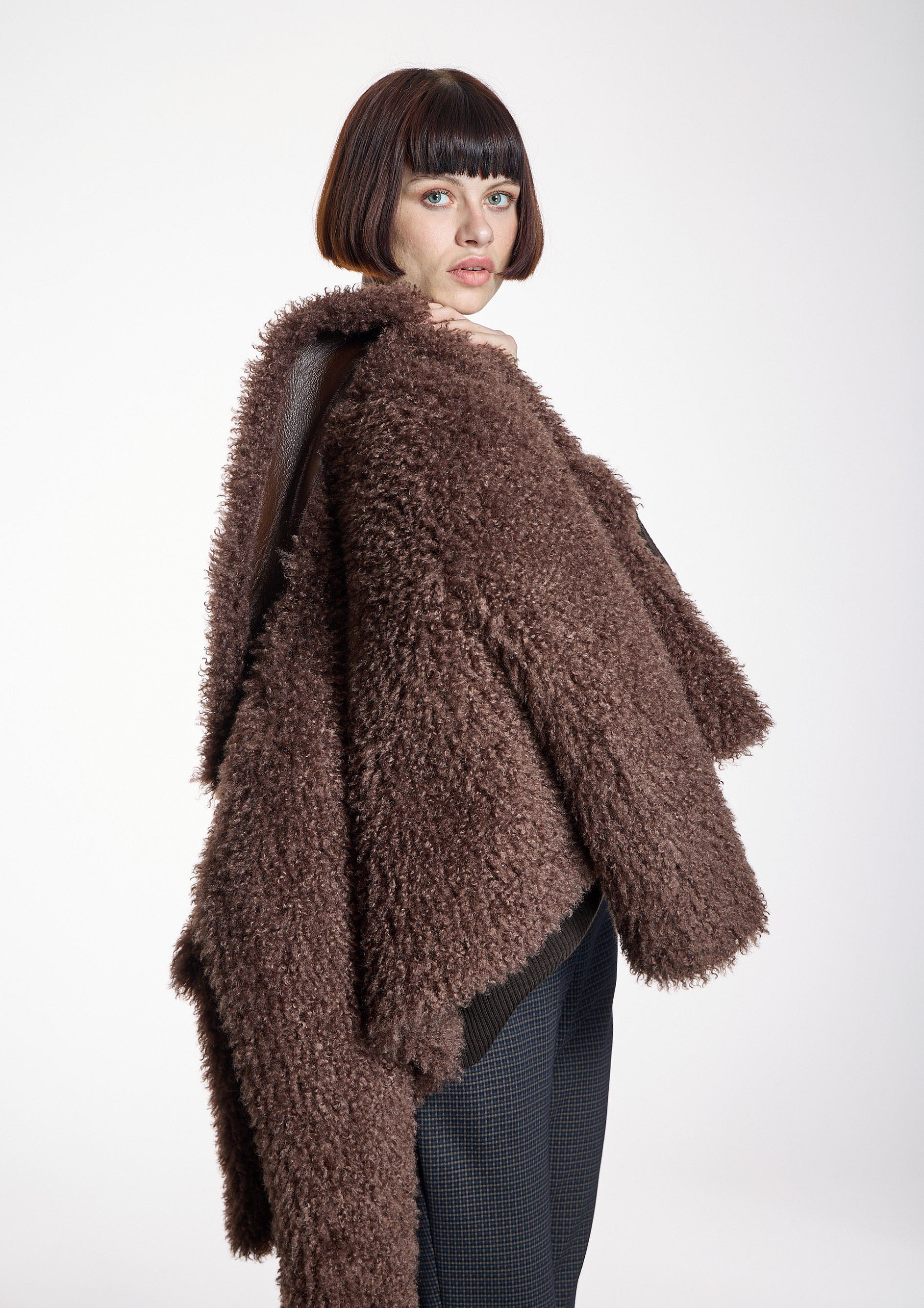 Chaqueta ALBA CONDE teddy marrón