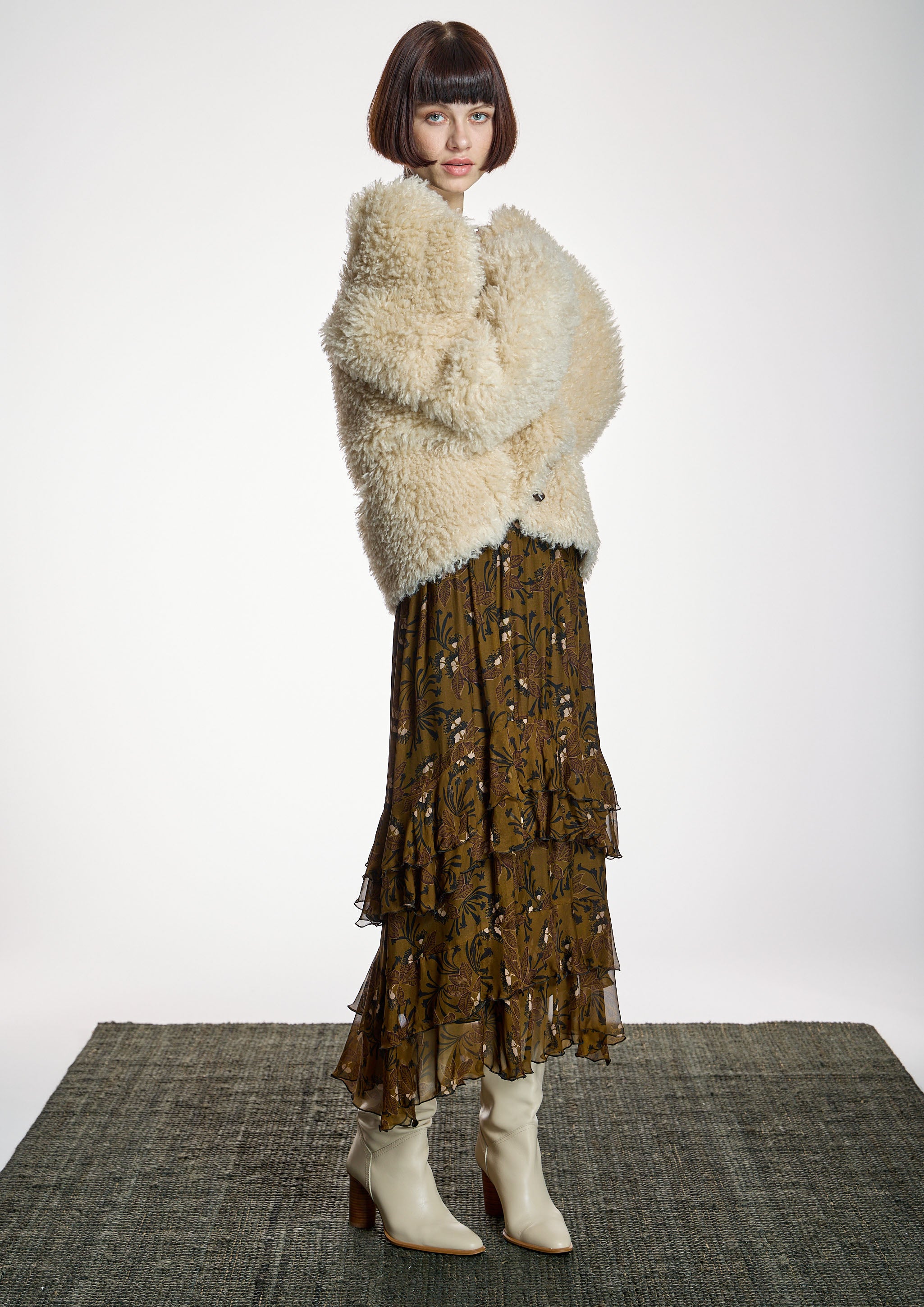 Chaqueta ALBA CONDE teddy cruda