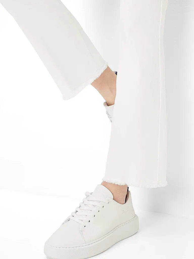 Pantalón BRAX FEEL GOOD corte bootcut color blanco