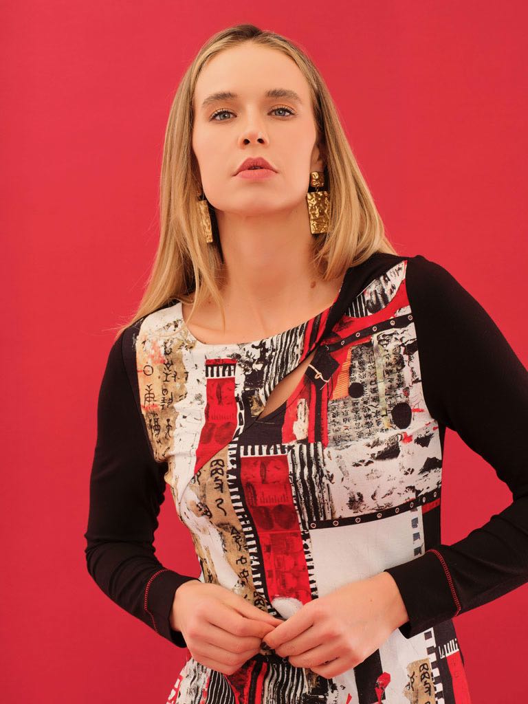 Camiseta DOLCEZZA MONTREAL estampado BOOKWORN