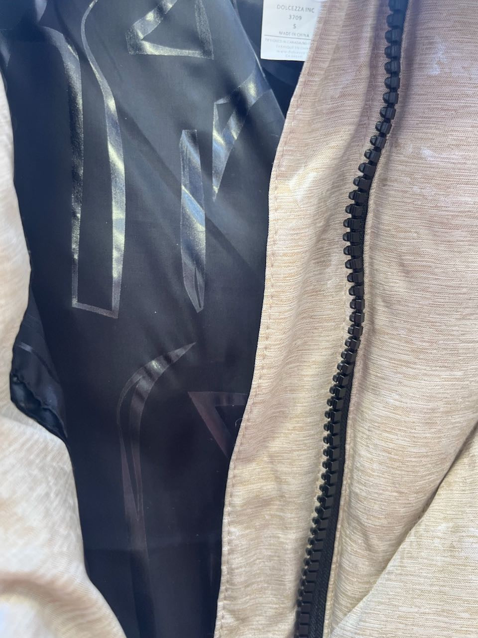 Chaquetón DOLCEZZA MONTREAL acolchado brillante