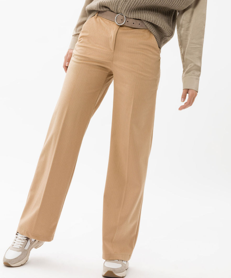 Pantalón BRAX FEEL GOOD de pana color camel