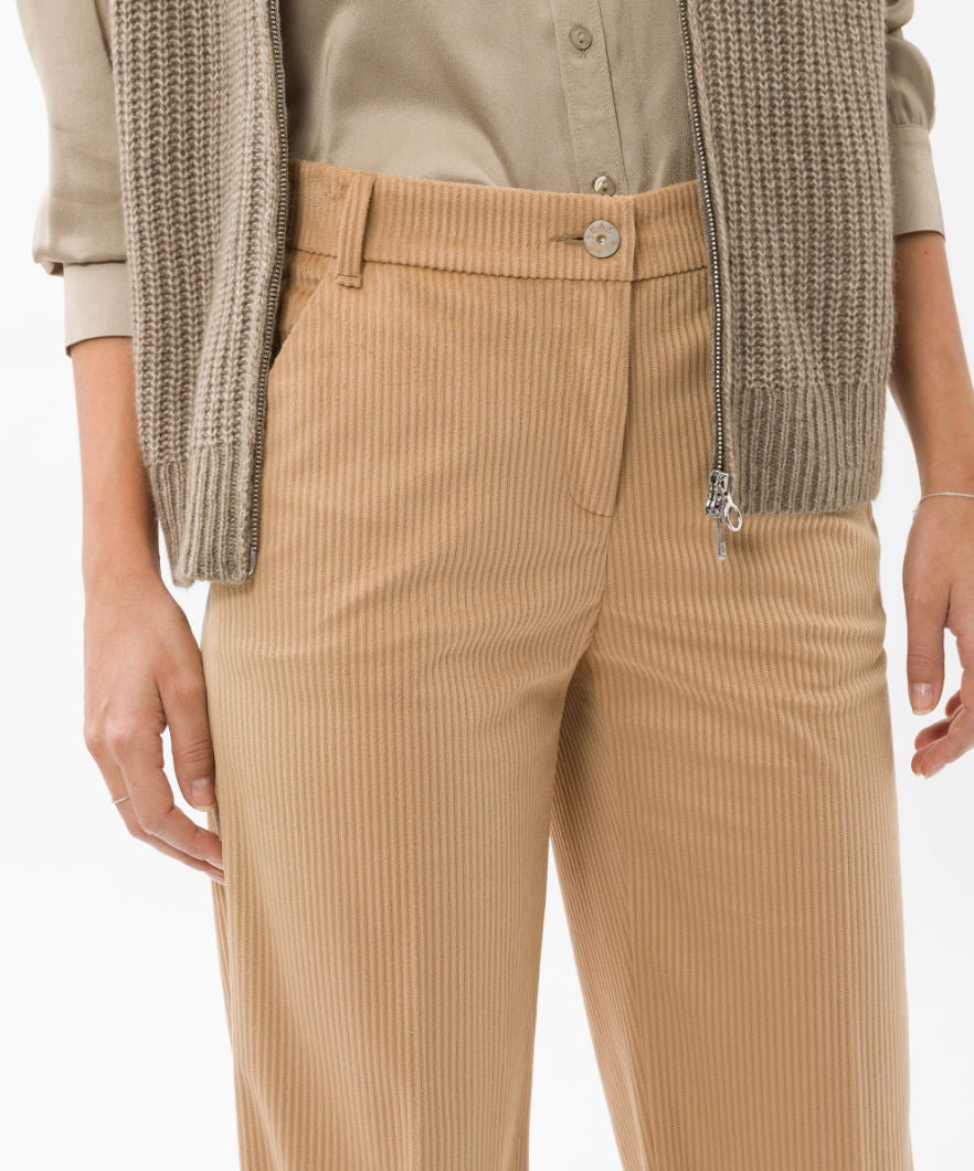 Pantalón BRAX FEEL GOOD de pana color camel