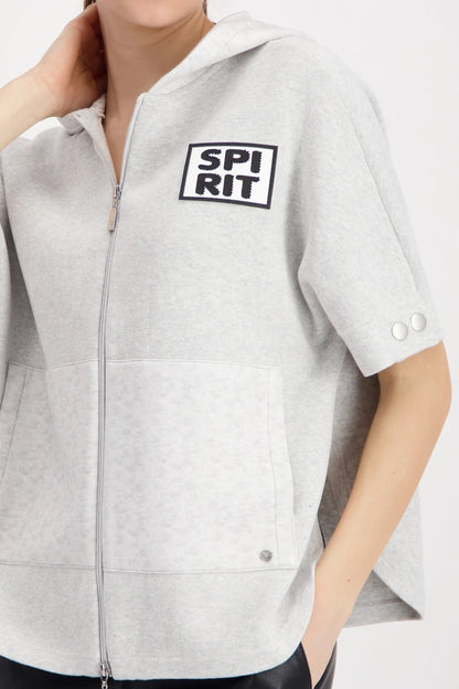 Capa MONARI gris con capucha