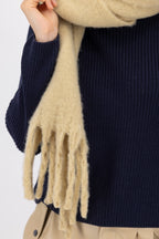 Bufanda MONARI color canela esponjosa