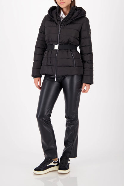 Chaqueta MONARI negra acolchada con cinturón