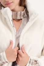 Chaqueta MONARI de pelo en color crudo