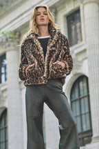 Chaquetón MONARI estampado leoperdo