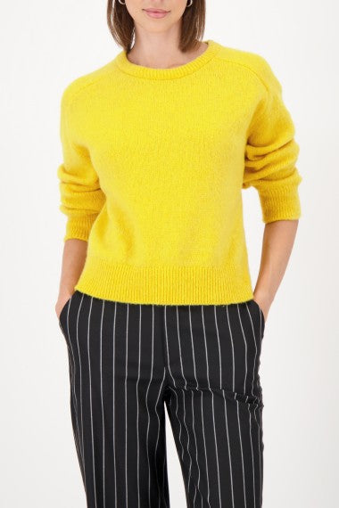 Jersey MONARI de punto suave color acacia