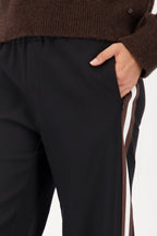 Pantalón MONARI recto con rayas en el lateral