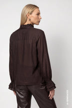 Blusa MONARI marrón con volantes