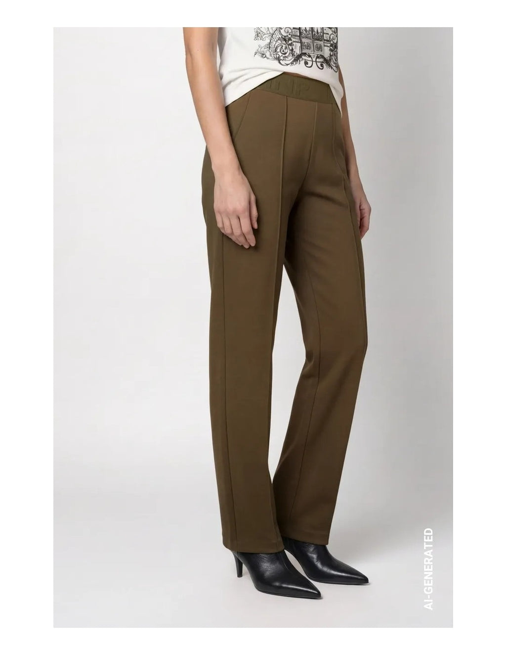 Pantalón MONARI jogger en verde kaki