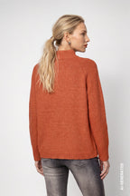 Jersey MONARI de cuello alto naranja