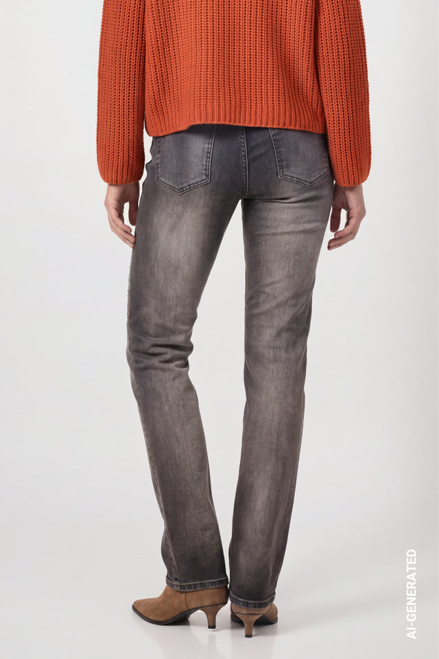 Pantalón MONARI vaquero con detalles de pedrería