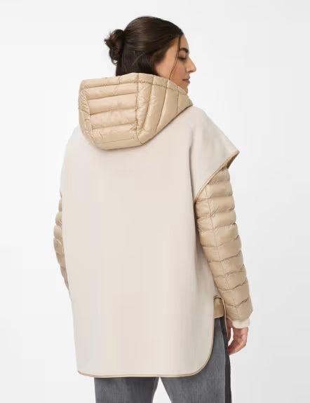 Capa BRAX FEEL GOOD con adorno de acolchado