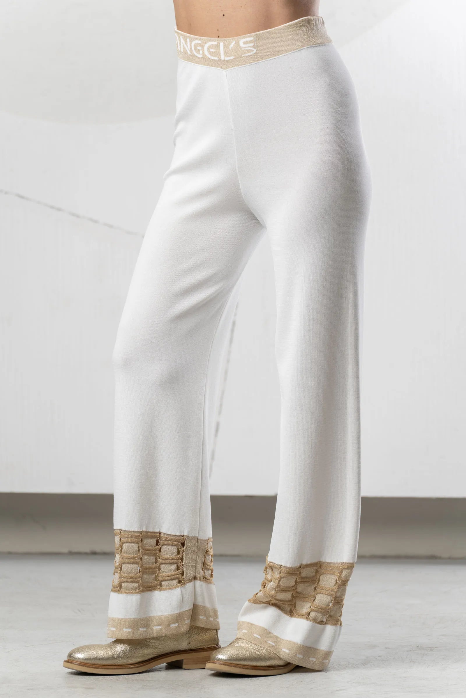 Pantalón ELISA CAVALETTI de punto jacquard blanco y dorado
