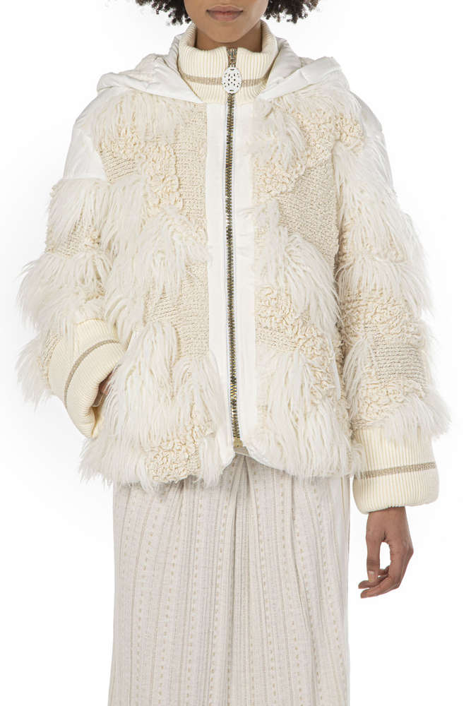 Chaquetón ELISA CAVALETTI corto acolchado en blanco roto