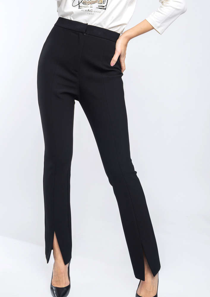 Black pants with opening